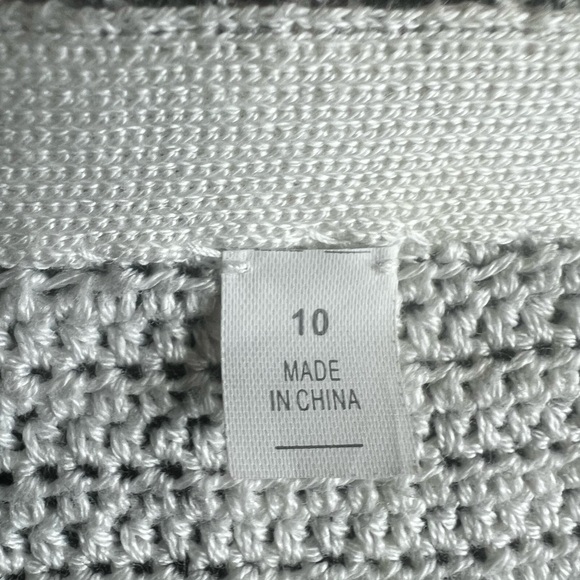 Iisli sequined 2 button cardigan 3/4 sleeve nwot extra button attached size 10 - Picture 10 of 16